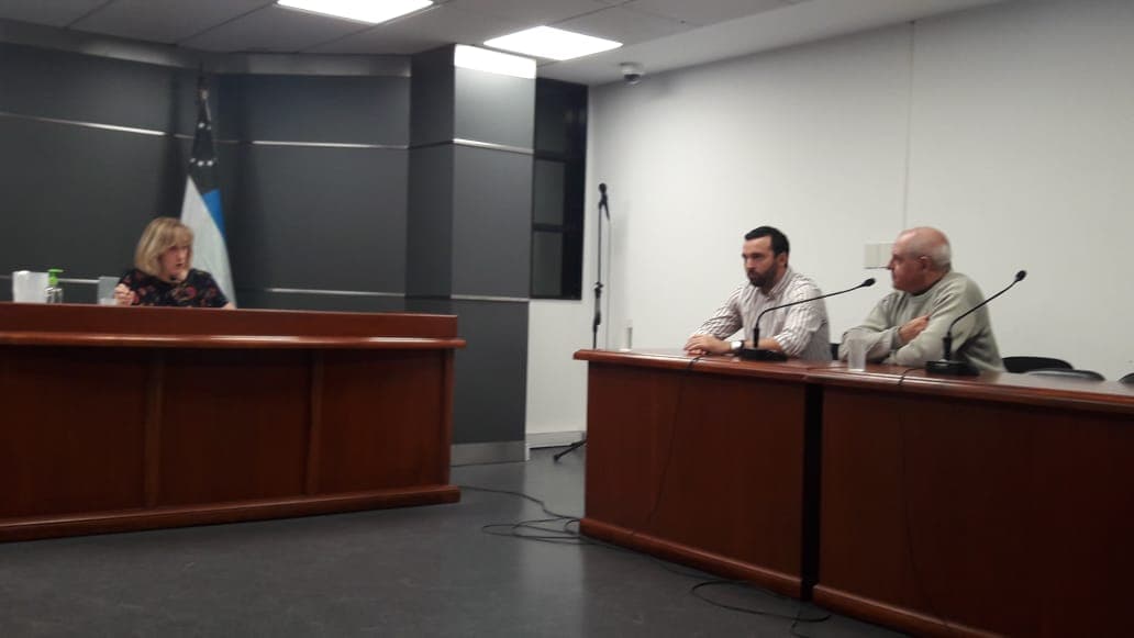 Luna seguirá detenido por corrupción de menores