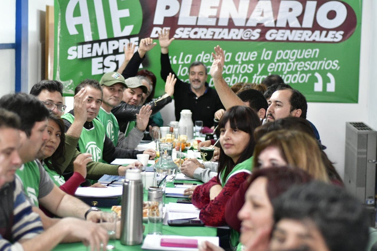 ATE votó un paro provincial para los días 18 y 19