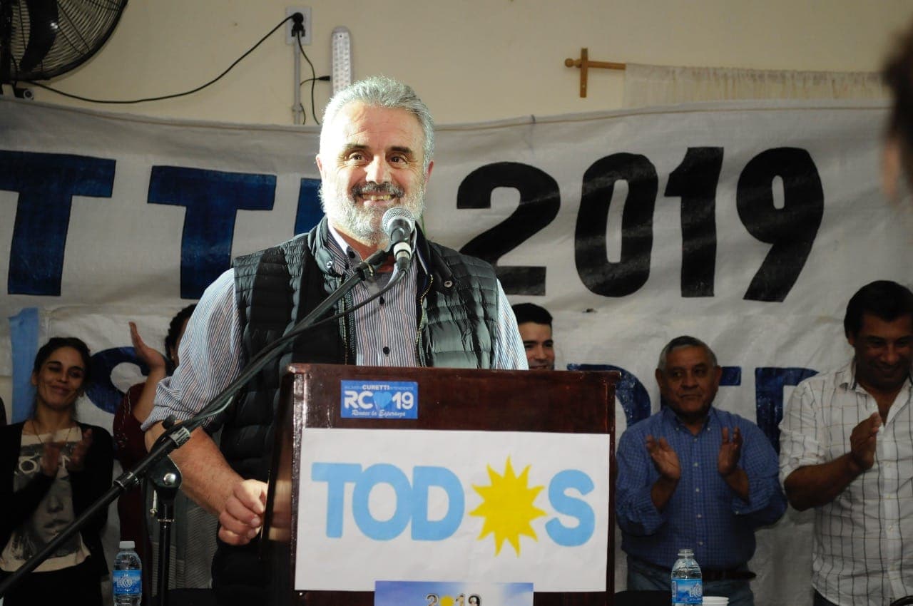 “Debemos analizar qué nos pasó a los argentinos en estos cuatro años, pensar en un voto inteligente”