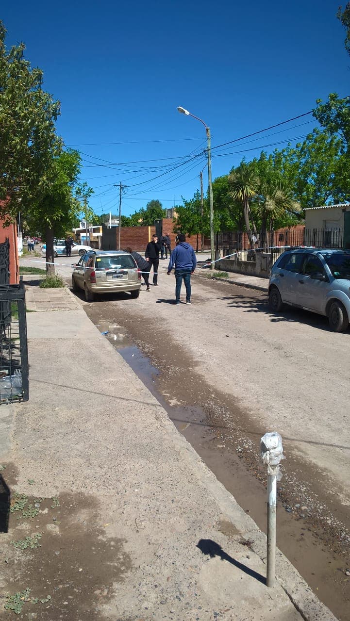 Muere de un disparo en la espalda un joven que podría haber participado de un robo