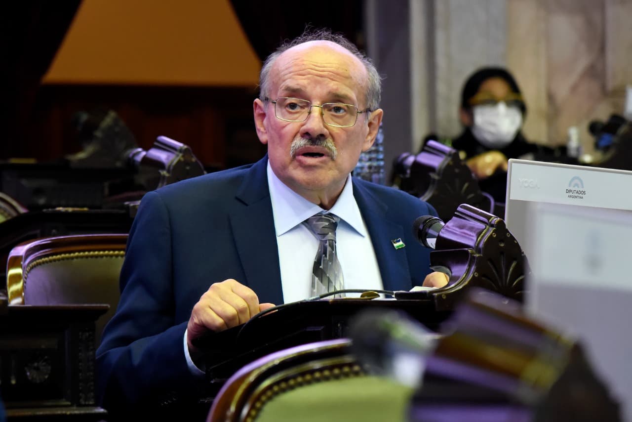 Di Giacomo acompañó la Ley de Presupuesto 2021
