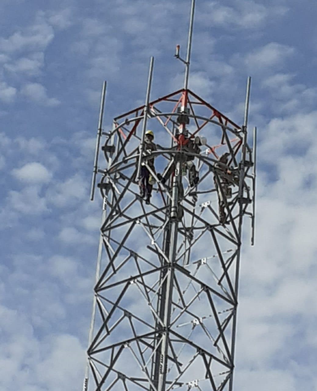 La municipalidad de Viedma accionará legalmente contra la instalación de una antena en el barrio Los Fresnos
