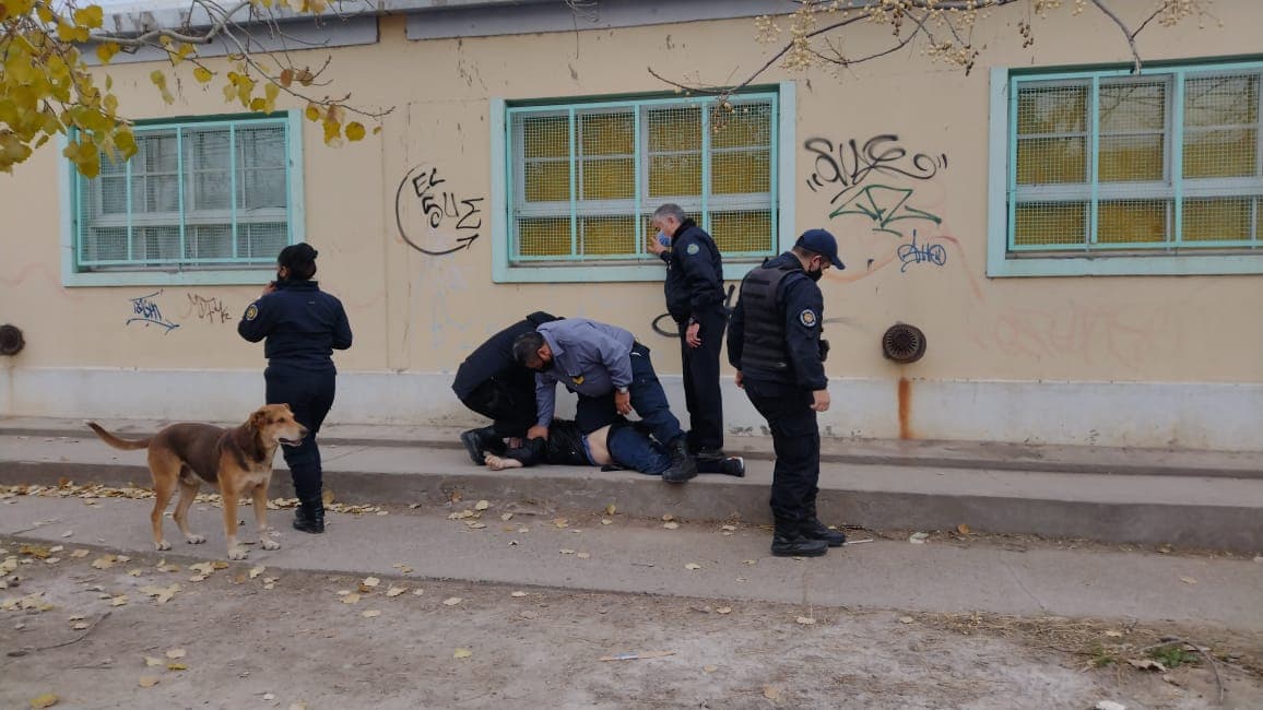 Prisión preventiva para dos hombres por tentativa de robo con arma
