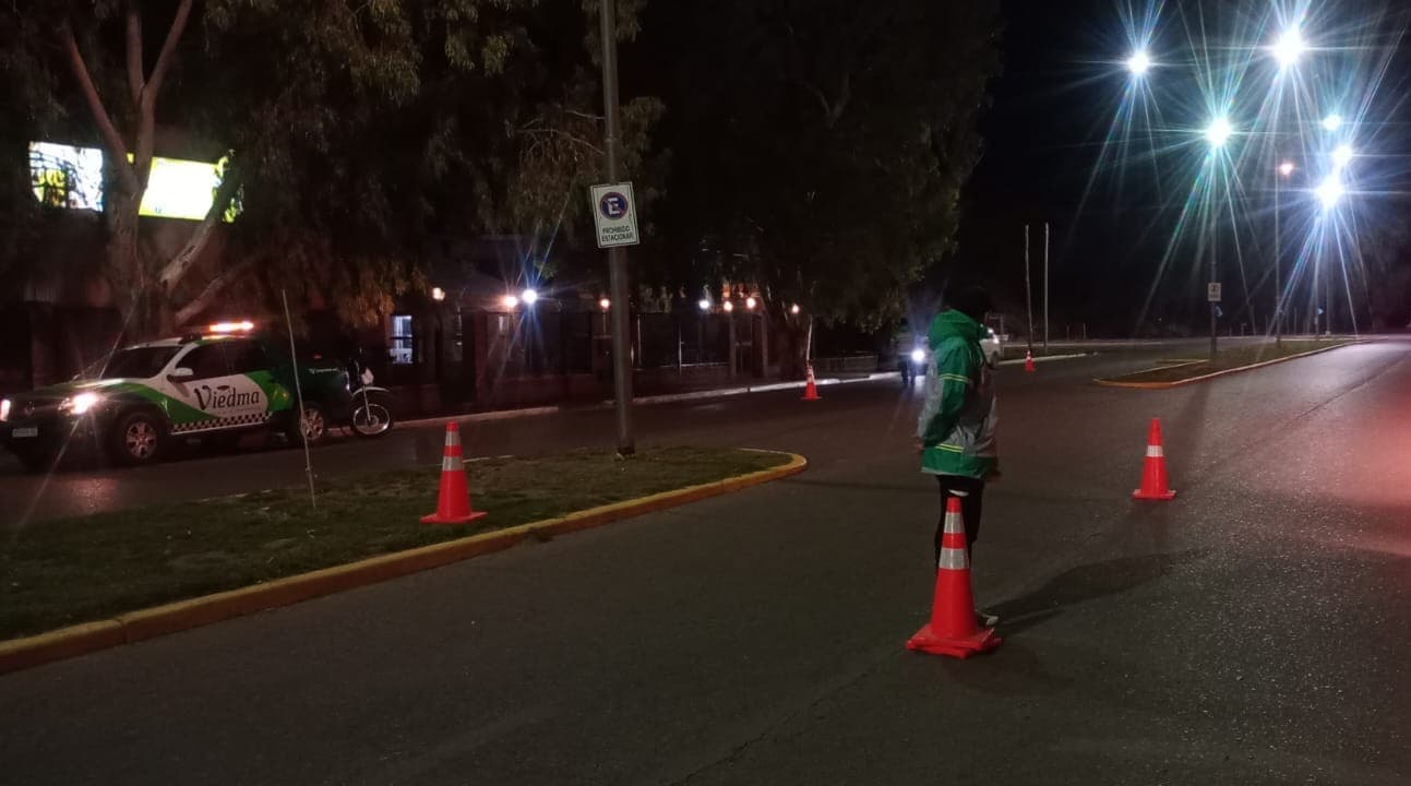En distintos operativos de tránsito secuestraron varios vehículos en Viedma