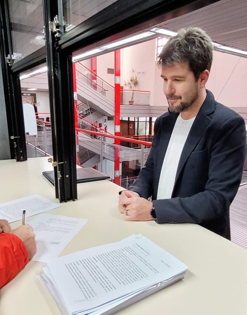 «Ante el escándalo Weretilneck no pudo esconder el obsceno contrato millonario con Dienst»