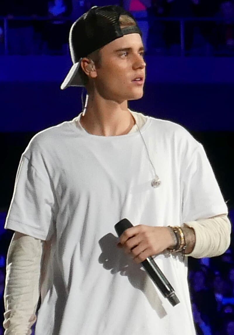 Rionegrina demandó a Justin Bieber por un recital frustrado en el 2013