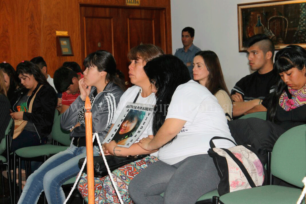 Se reanuda el juicio por el asesinato de Karen Alvarez