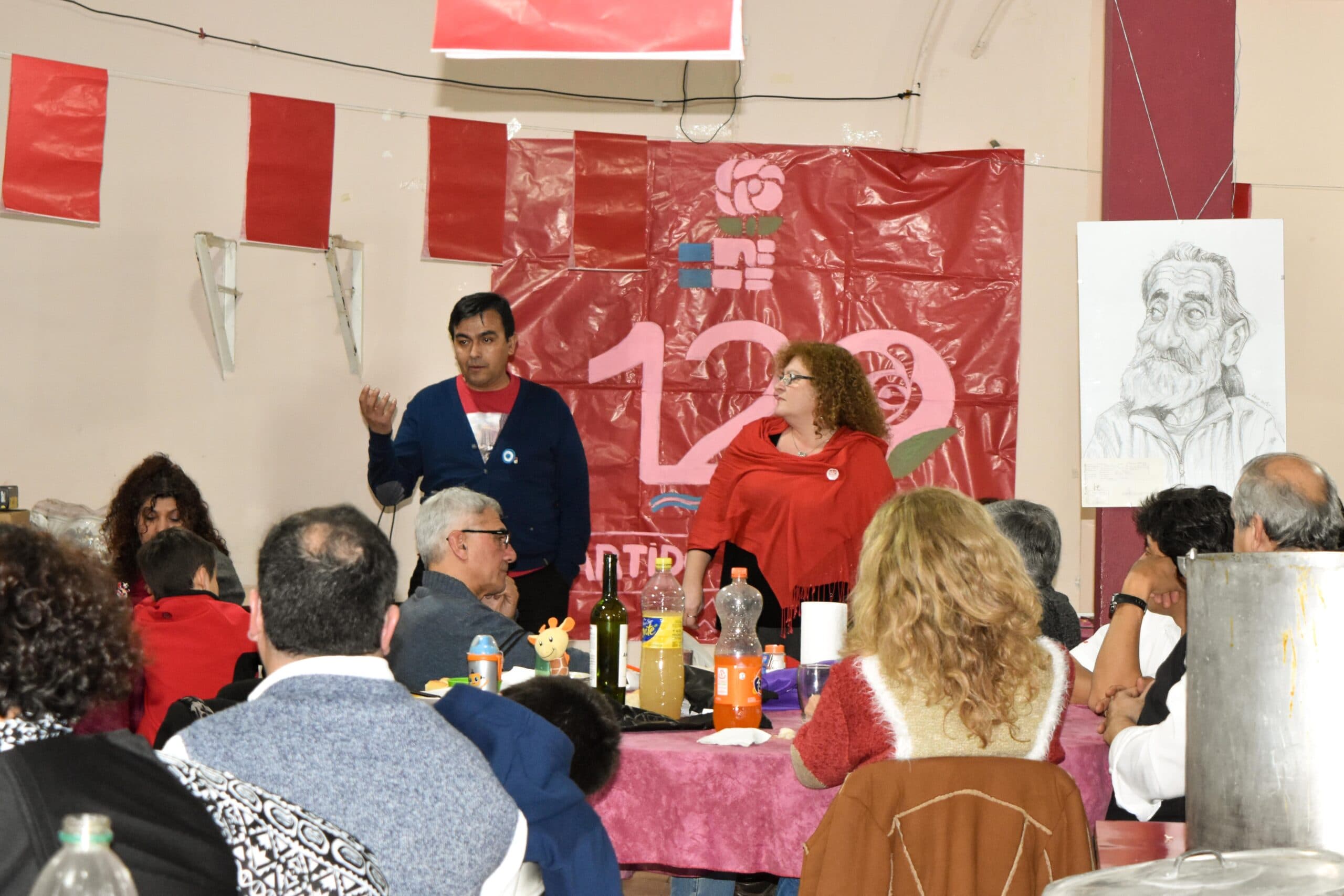El nuevo presidente del socialismo rionegrino es Paolo Etchepareborda y María Riera quedará a cargo de la Secretaría General