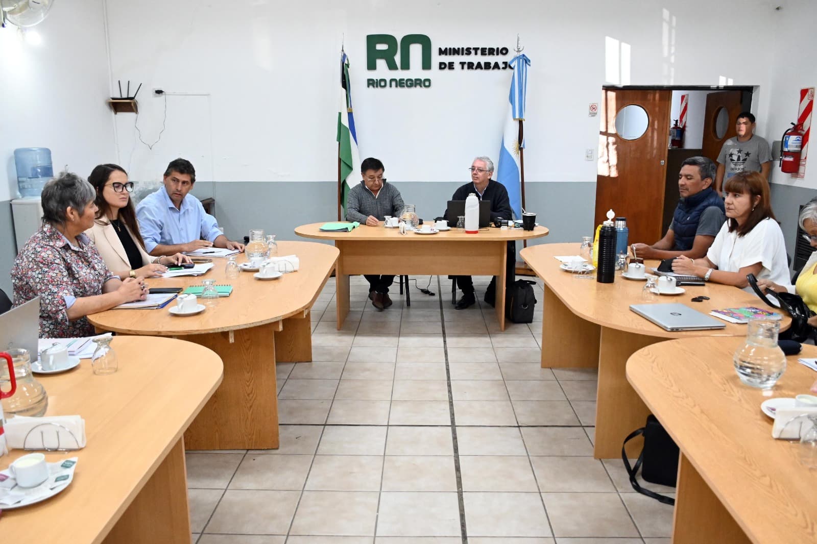 El Gobierno convocó a la UnTER a paritaria y el gremio manifestó su malestar