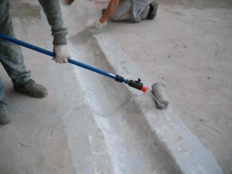 Un albañil dejó filtraciones y deberá resarcir a sus clientas