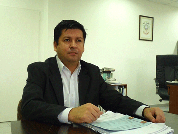 «Es un hecho muy grave, que un Gobierno ejerza públicamente presión sobre un Fiscal que tiene que investigarlo»