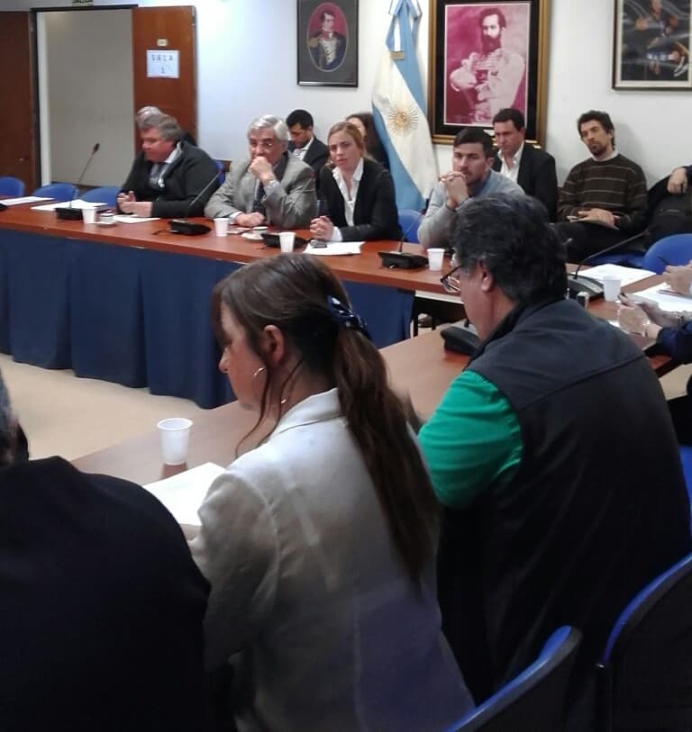 Los productores frutícolas reclamaron crear un Instituto Nacional para regular el precio de la pera y la manzana