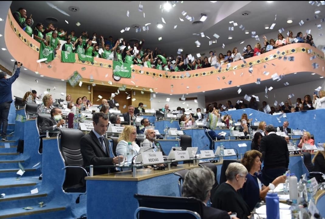 Más de 2.800 contratados pasan a Planta Permanente
