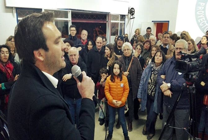 Con fuertes críticas a Weretilneck y Macri, Soria inauguró un local partidario en Cipolletti