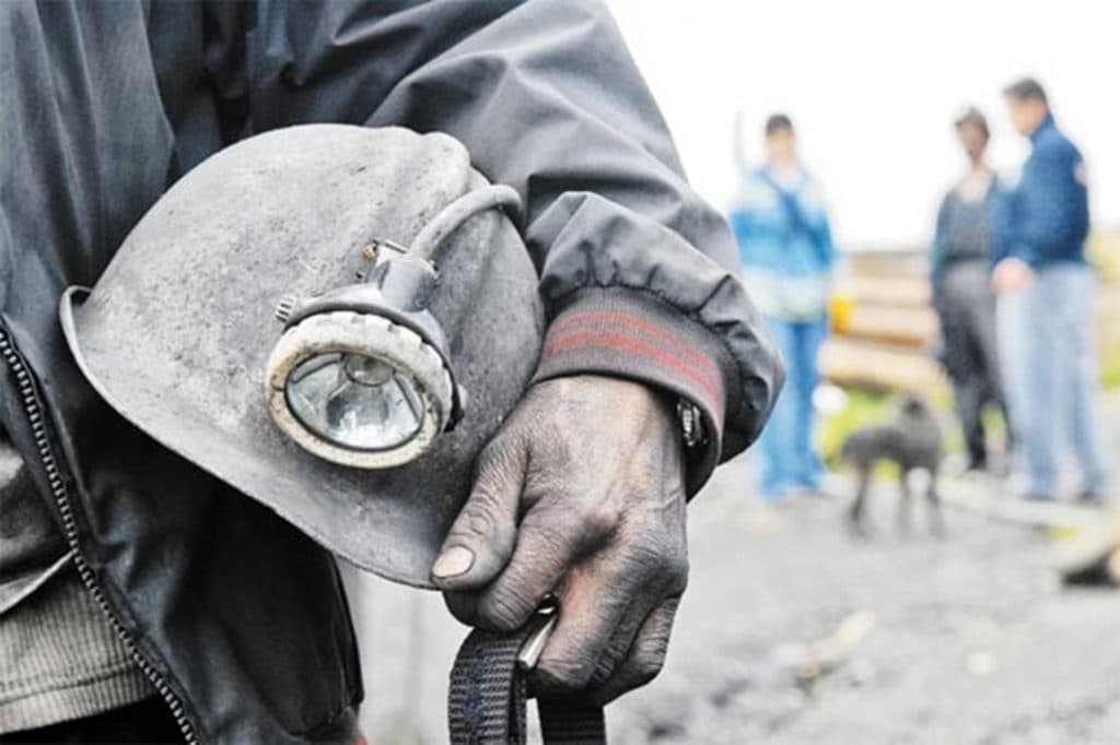 Un trabajador marinero sufrió un accidente, no se pudo tratar por la pandemia y perdió el movimiento de puño y garra
