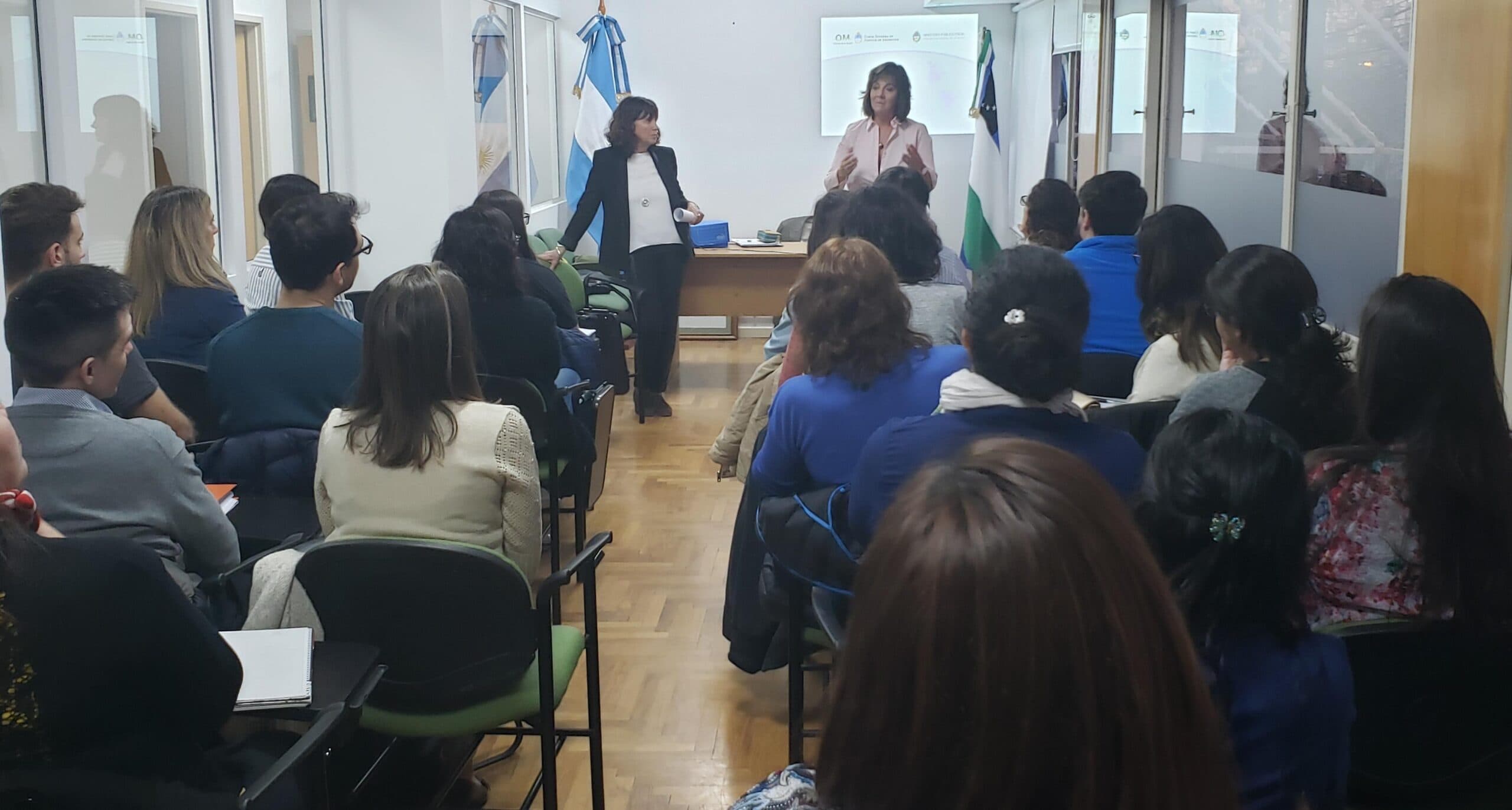 “La perspectiva de género es transversal a todas las acciones, no solo para casos de violencia familiar”