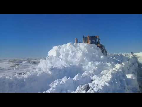 Lucha de los trabajadores viales contra la nieve