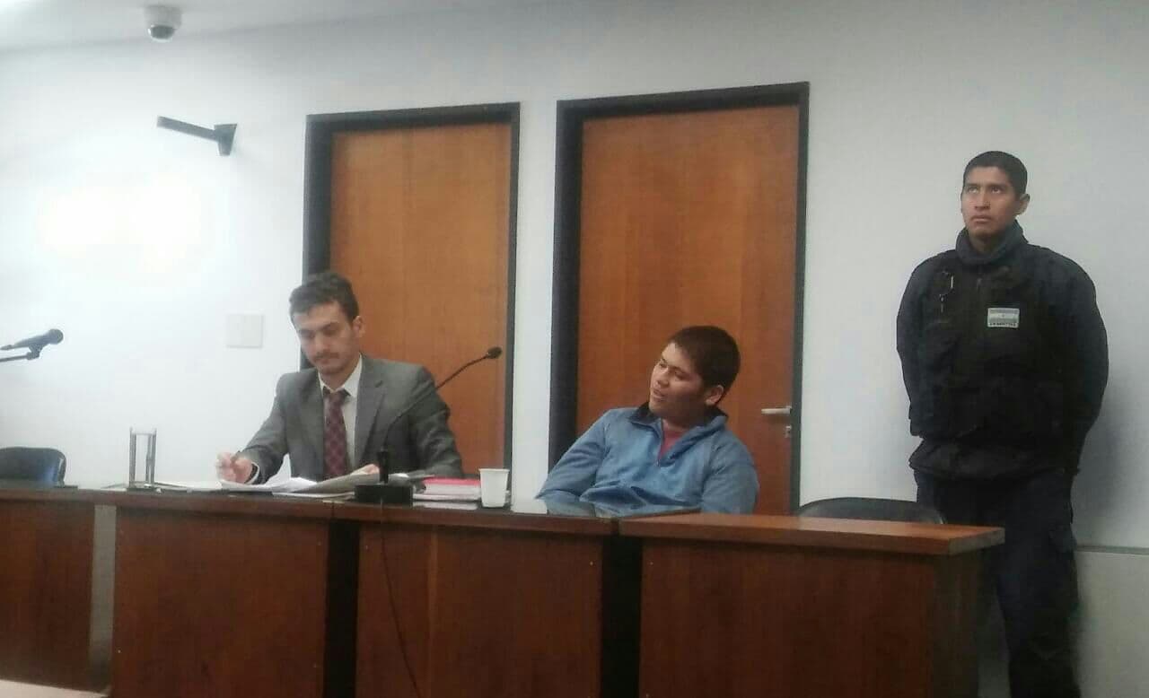 Prisión preventiva por 30 días para el delincuente que engañó personas en la venta de un auto por Facebook