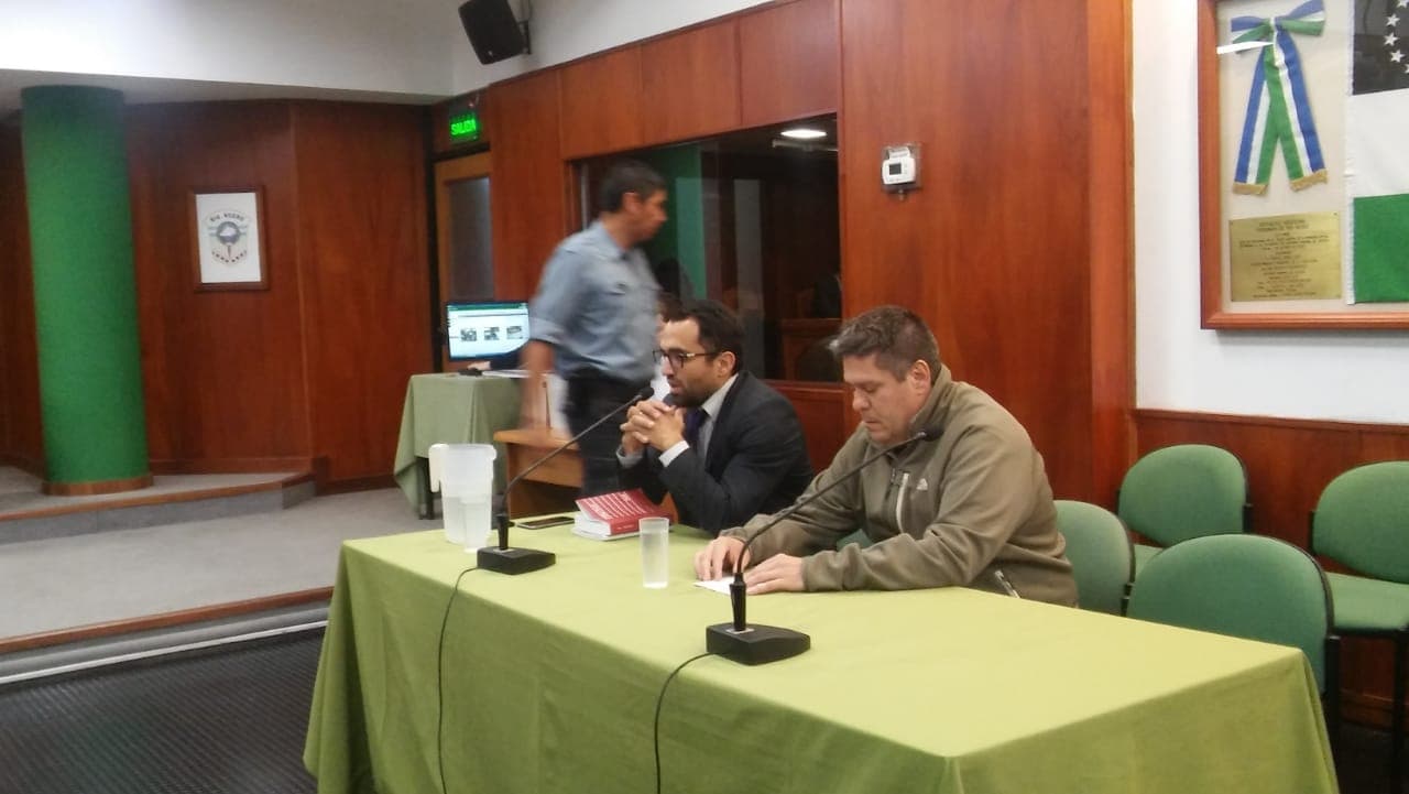 El estafador de los viajes de fin de curso de los chicos de la Gaia escuchó los cargos en su contra