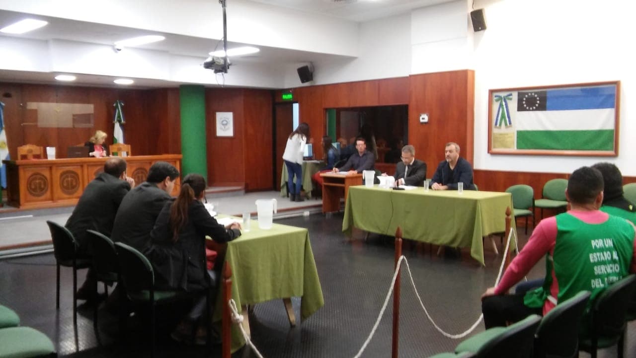 Una policía quiere que Aguiar sea condenado por los disturbios de la Legislatura en mayo del 2017