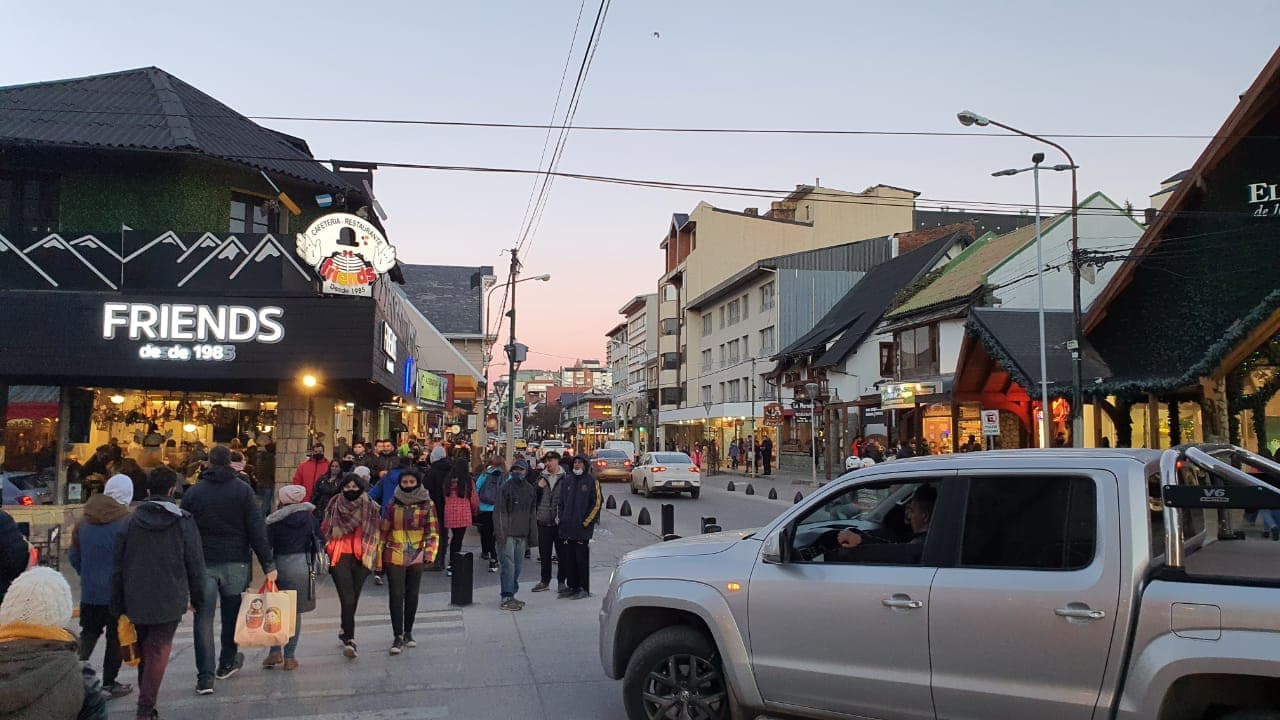 Más de 1.290 millones de pesos gastaron los turistas en Bariloche que fue la segunda ciudad más visitada