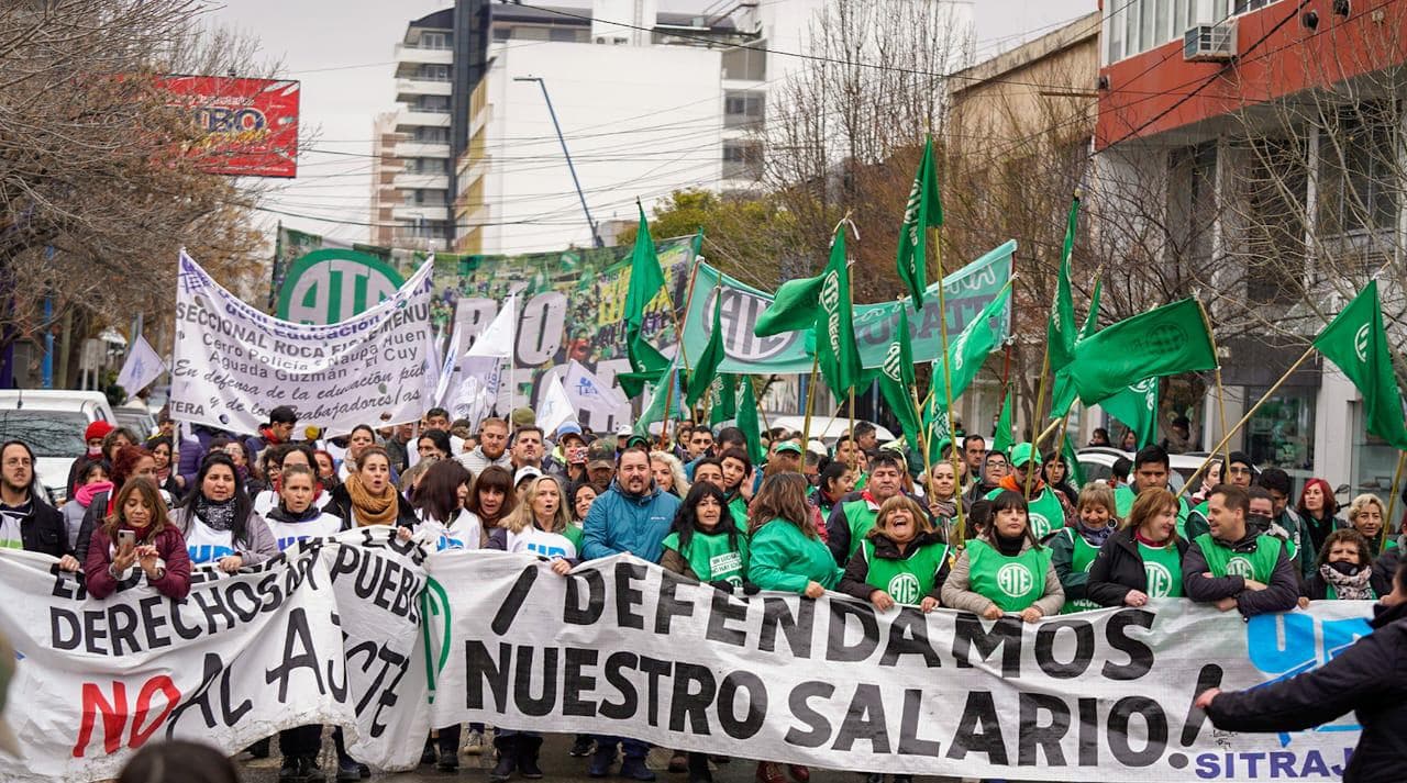 Podría haber un nuevo paro de ATE contra Carreras la próxima semana