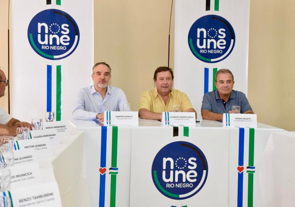 Weretilneck, Doñate, con Intendente y legisladores avanzan en un acuerdo político