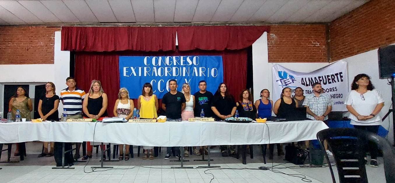 El gremio docente rechazó por unanimidad la propuesta salarial realizada por el gobierno