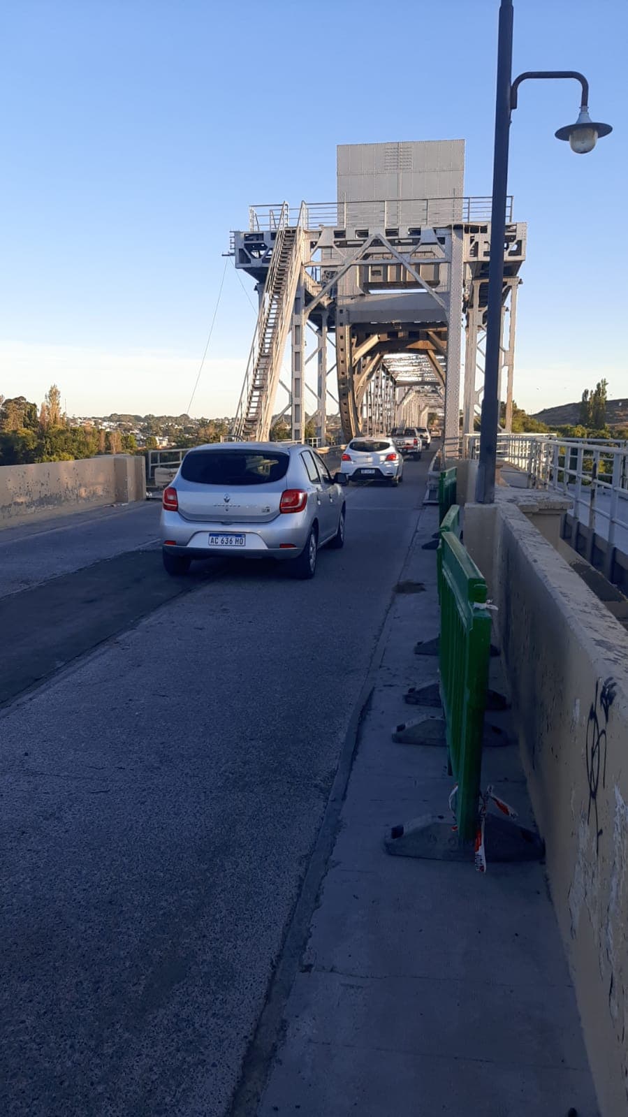 Los concejales de Viedma aprobaron el proyecto para el regreso de la línea de colectivo que une Viedma Patagones por el puente Ferrocarretero