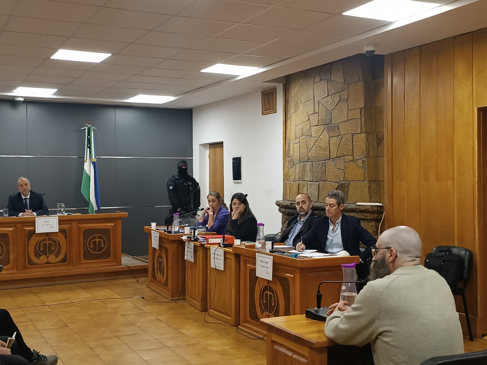 Declaran culpable a Bouchaillot por haber asesinado a Quinchagual a puñaladas en estacionamiento de La Anónima de Bariloche