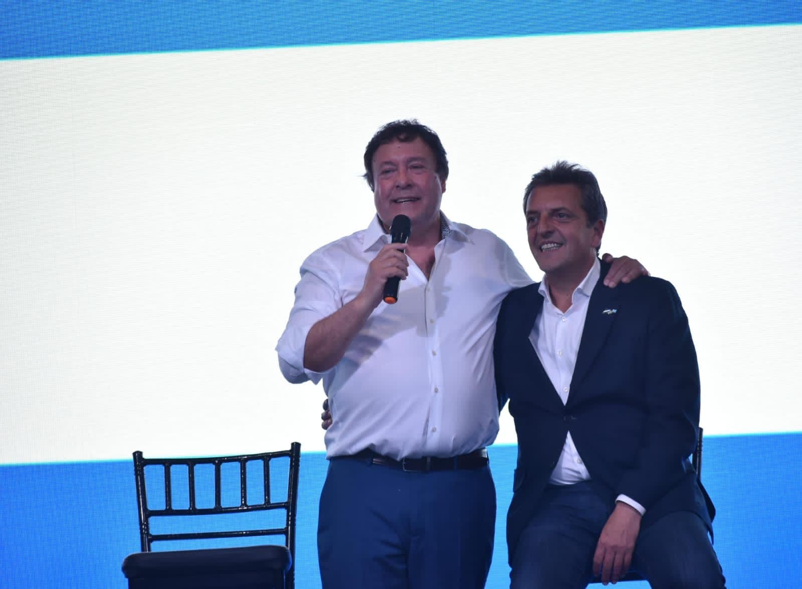 “Queremos decirle a todos que cada vez que Río Negro necesitó de Sergio Massa, siempre estuvo»