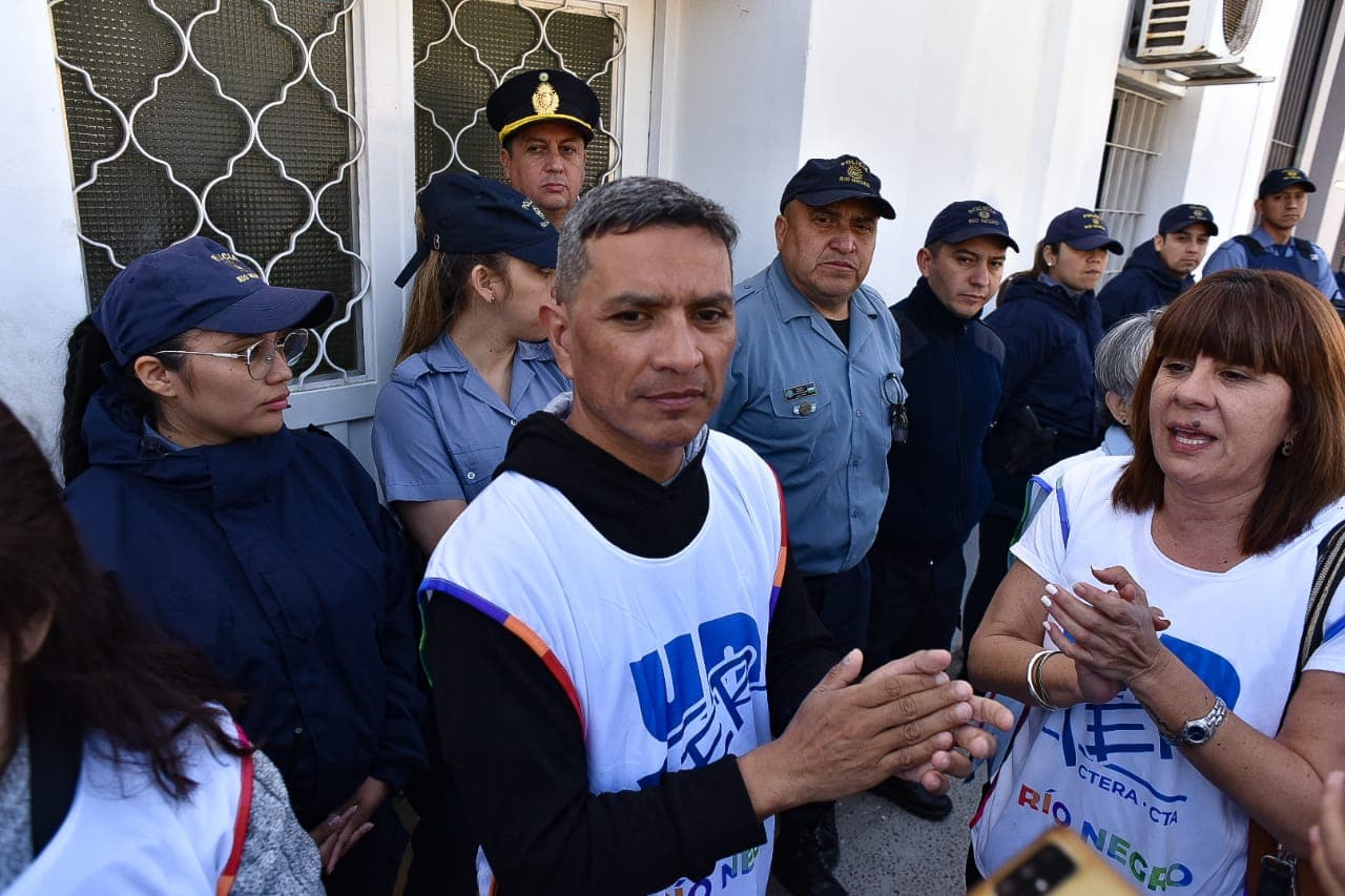 «El gobernador Weretilneck continúa sin dar respuesta» dice la UnTER, además de pidirle una nueva audiencia