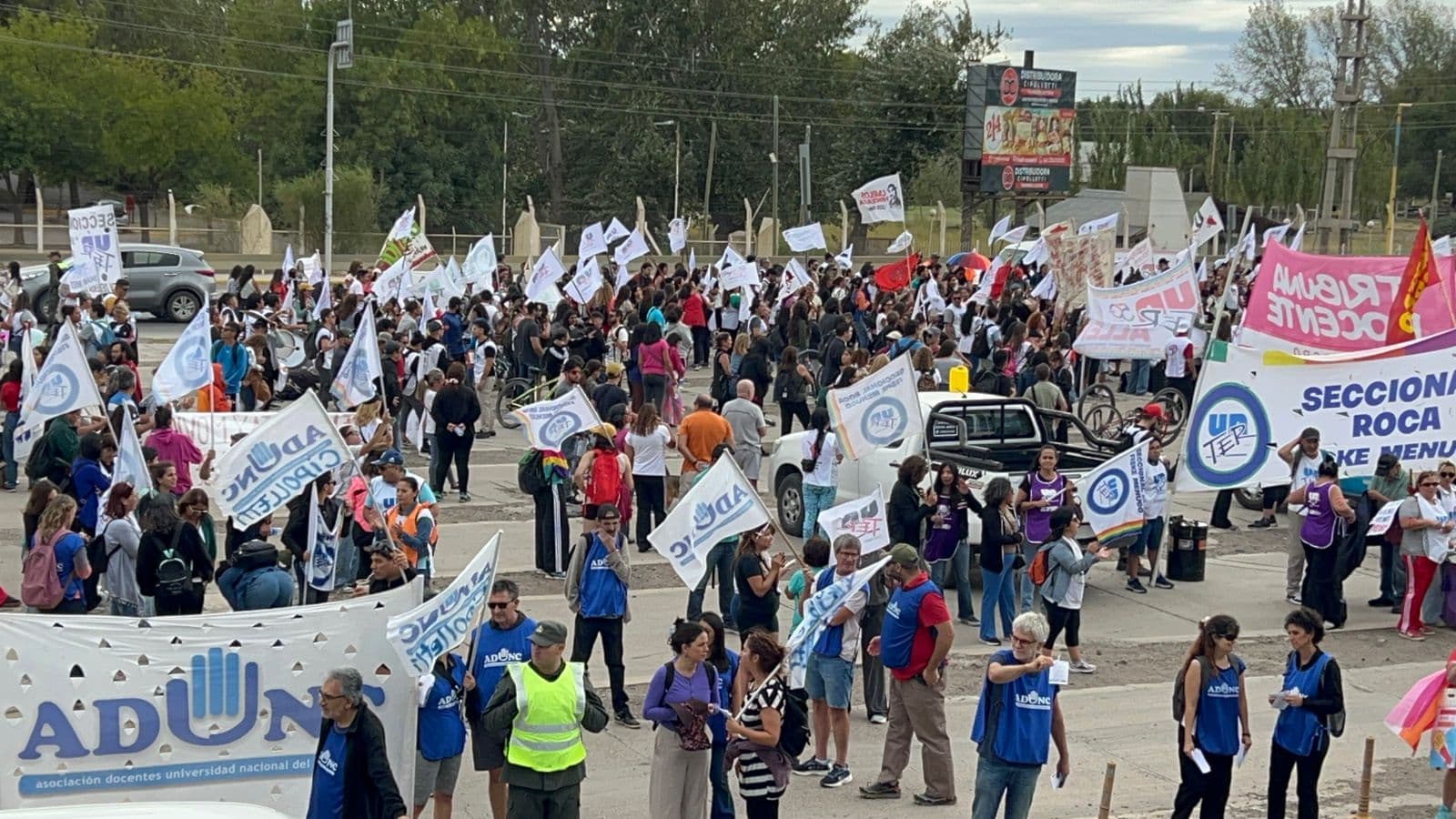 Un 90% de adhesión tuvo el primer día del paro asegura el gremio UnTER