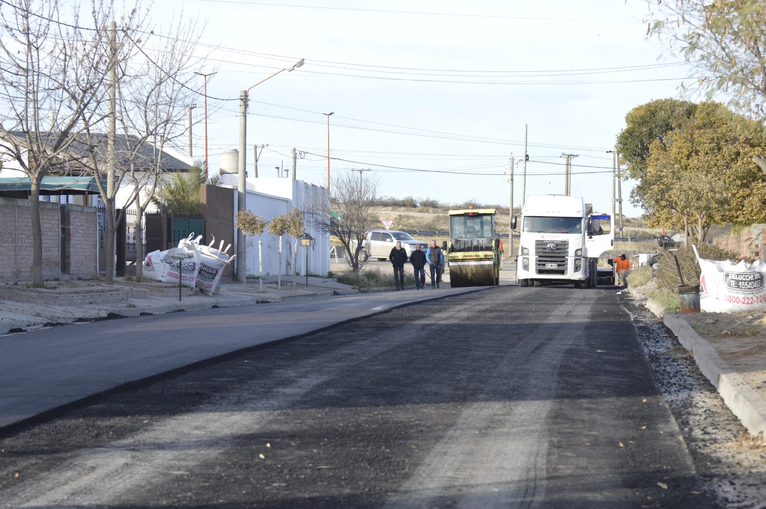 Zara recorrió los primeros trabajos de la obra de pavimentación de la Diagonal Mendoza