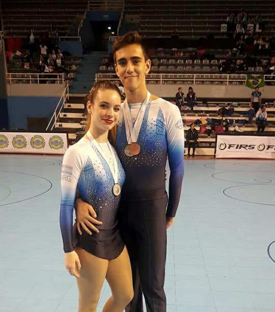 Lotería colaboró con un patinador viedmense para que pueda competir en China