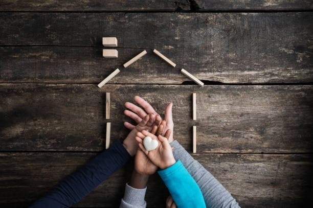 Continúa vigente la convocatoria a familias para adoptar a un niño de 7 años con discapacidad