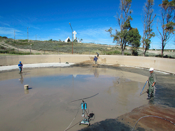 Instalan un grupo electrógeno en el balneario El Cóndor para regularizar el servicio de agua potable