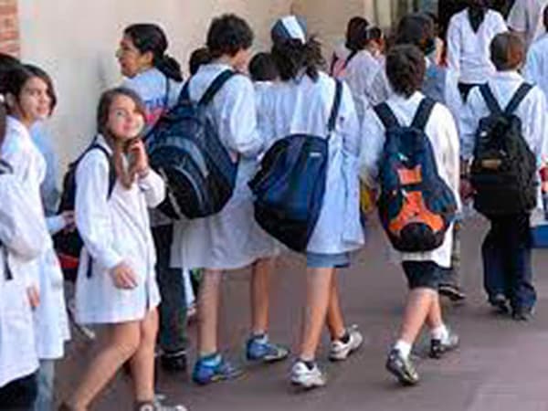 Se suspenderián las clases en todo el país por el avance de coronavirus