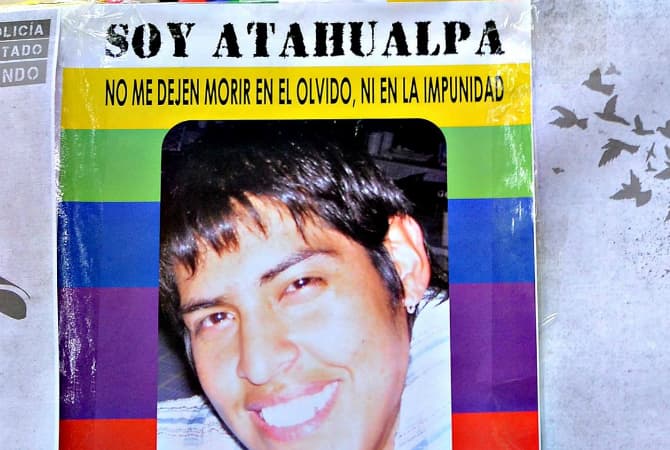 A ocho años del asesinato de Atahualpa, la familia y la comunidad viedmense vuelven a las calles