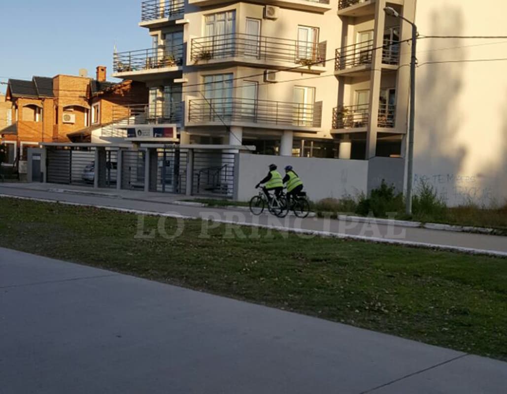 Salió de la cárcel a la mañana y a la tarde fue detenido en la Costanera por intentar robar en un local
