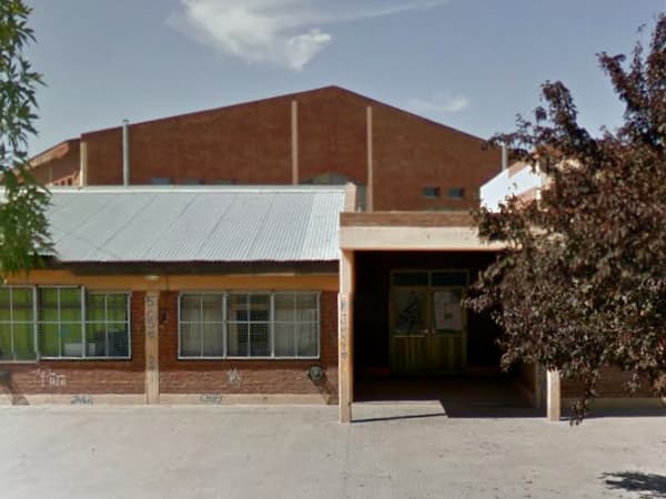 El consumo de drogas en el CEM 4 preocupa a docentes y lo denunciaron ante las autoridades de Educación