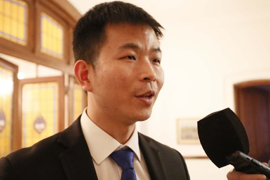 Se comprometieron conjuntamente Powerchina Ltd y la provincia para trabajar en el desarrollo energético y productivo