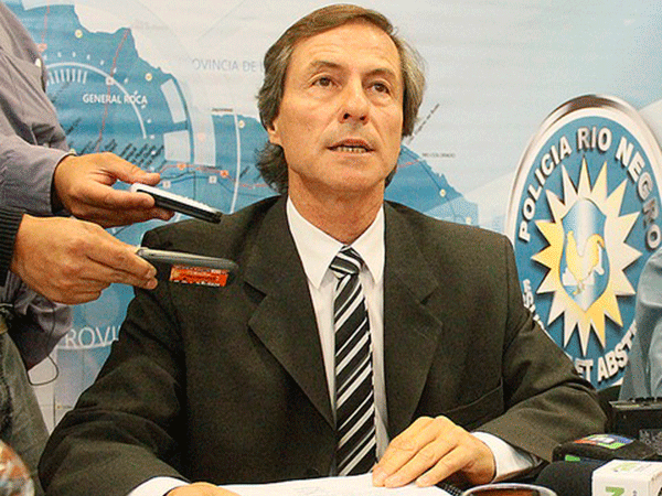 Se despidió de la Policía con una carta Fabián Gatti, donde dice que no se quería ir, pero la familia se lo pedía