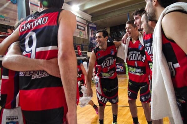 Arranca el primer juego de las semifinales para Deportivo Viedma