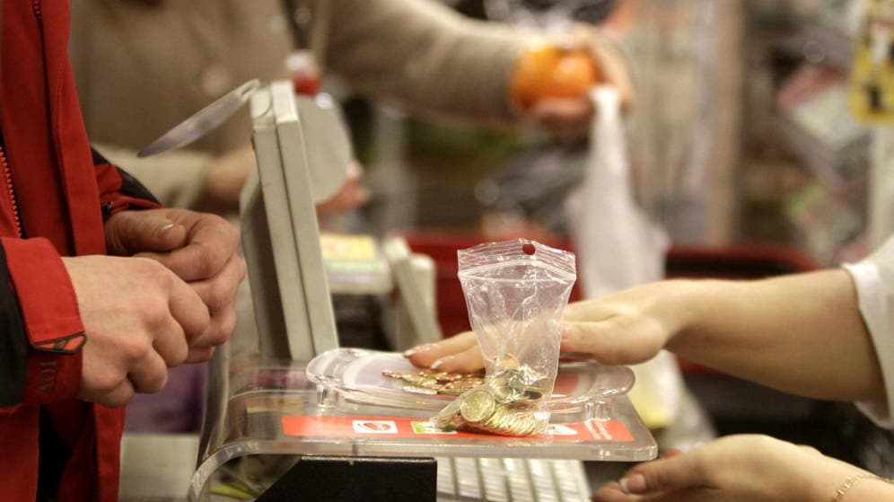 Un supermercado incumplió con los precios máximos en pandemia y lo multaron