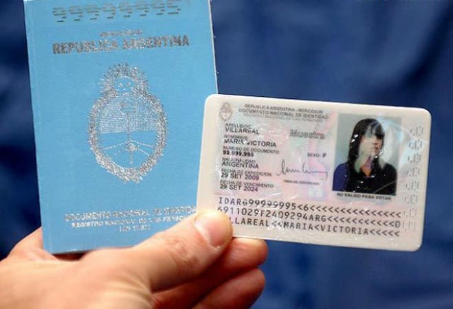 Estaba por jubilarse y su DNI era de otra mujer
