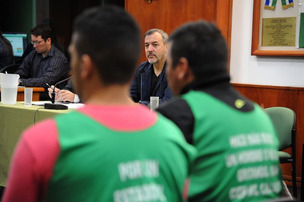 Según Aguiar, el fiscal Puntel lo persigue en la causa por los disturbios en la Legislatura