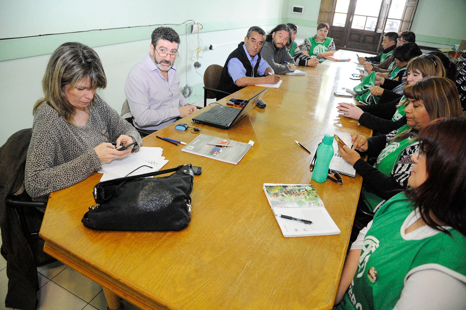 Se realizará una revisión de becados y el blanqueo de otras modalidades en Educación, según ATE