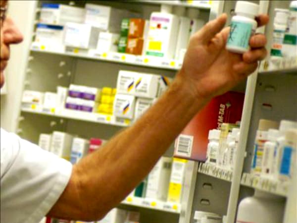 Presentaron un proyecto para que el IPROSS tenga su propia red de farmacias en Río Negro