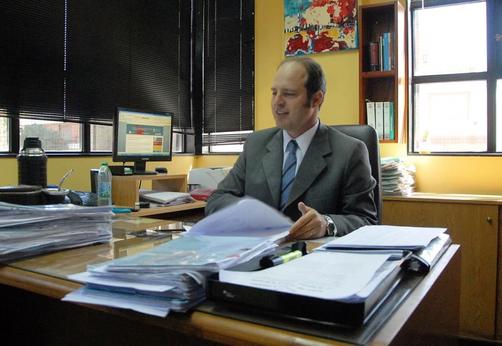 Nuevamente se posterga el juicio político contra Igoldi por problemas de salud de la Procuradora